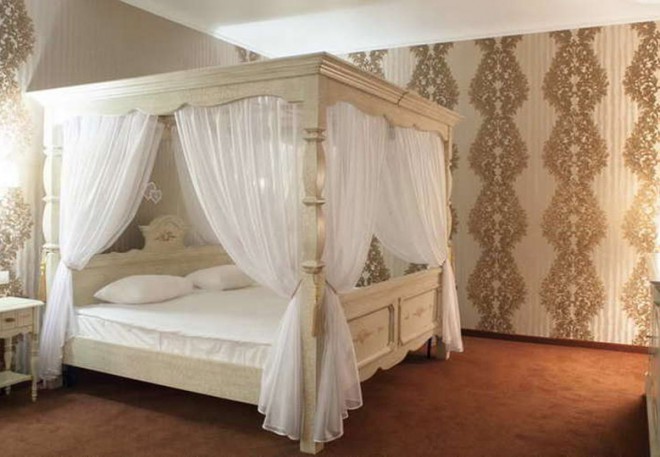 Апартаменты в Главном корпусе