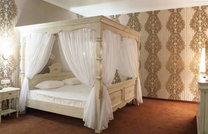 Апартаменты в Главном корпусе